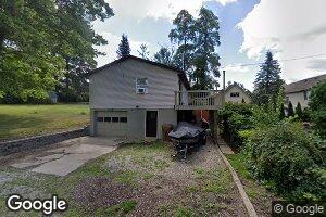 130 Clovercliff Dr, Chippewa Lake, OH 44215