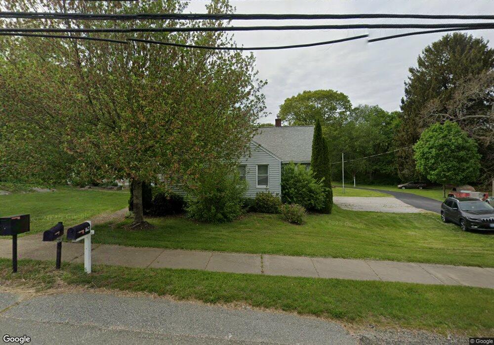 654 New London Rd, Mystic, CT 06355 - photo 1