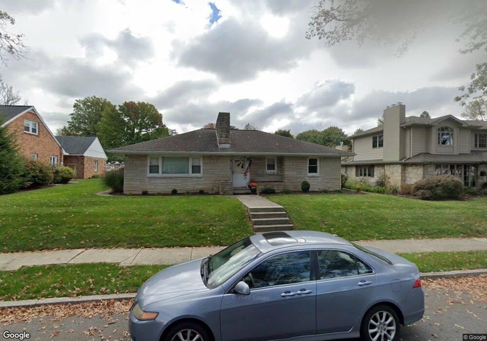 412 Maple Ave, Hershey, PA 17033 - photo 1