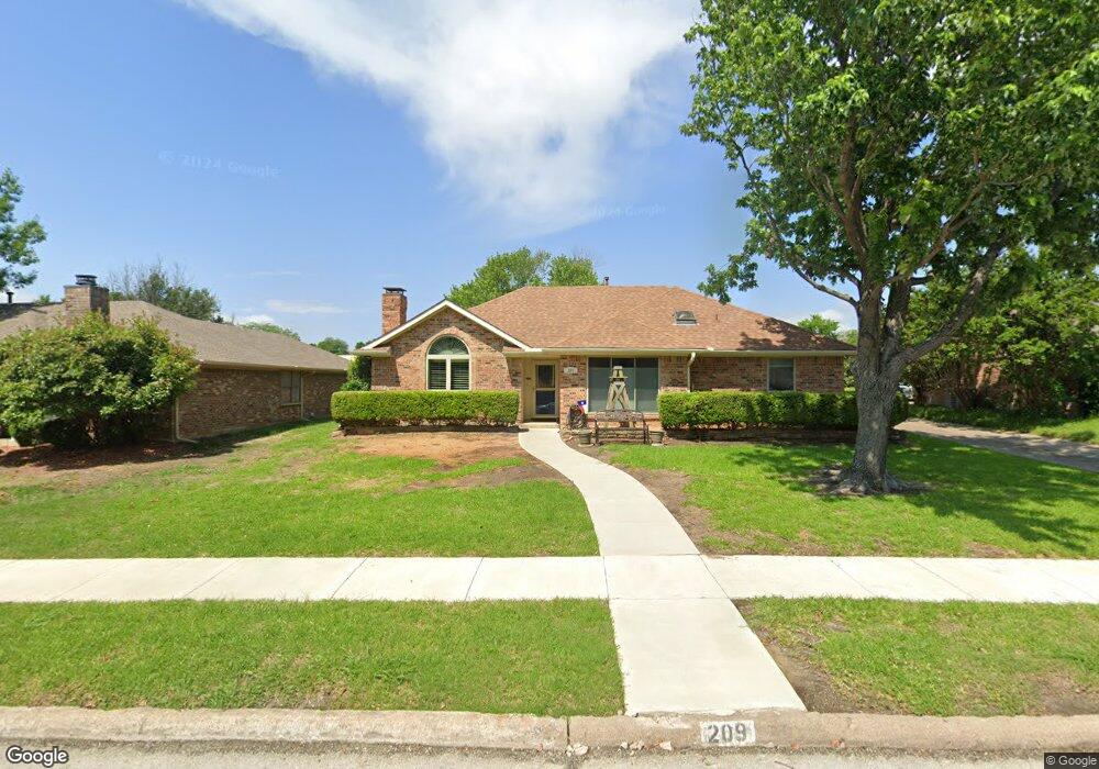 209 Spence Dr, Wylie, TX 75098 - photo 1