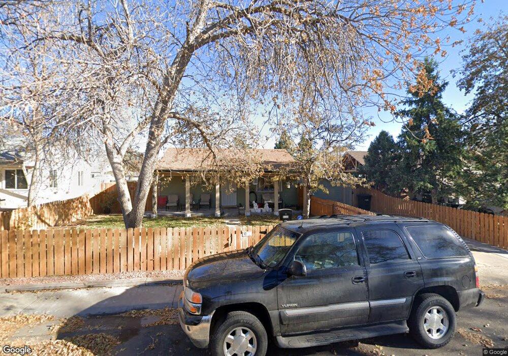 906 Nile St, Aurora, CO 80010 - photo 1