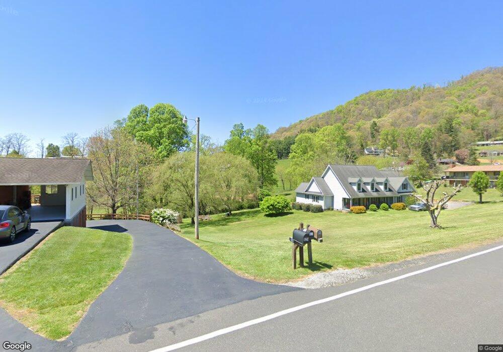 204 Mountain View Rd, Burnsville, NC 28714 - photo 1