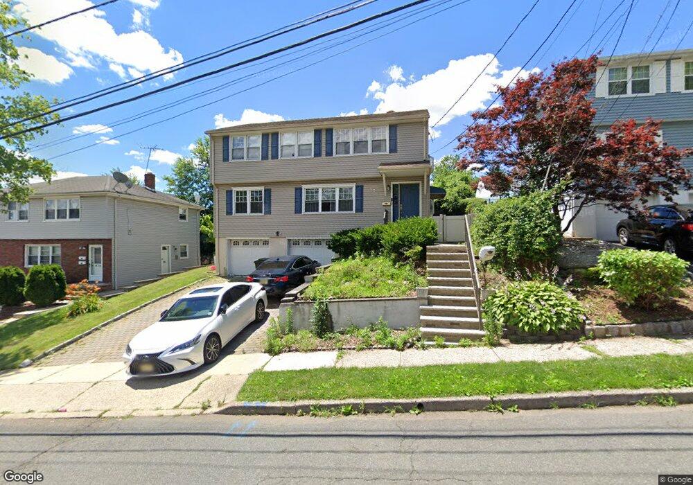 432 Kipp Ave, Hasbrouck Heights, NJ 07604 - photo 1