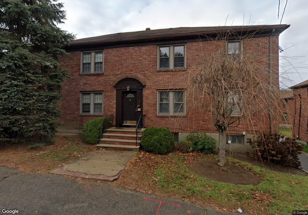 9 Common St unit 4, Quincy, MA 02169 - photo 1