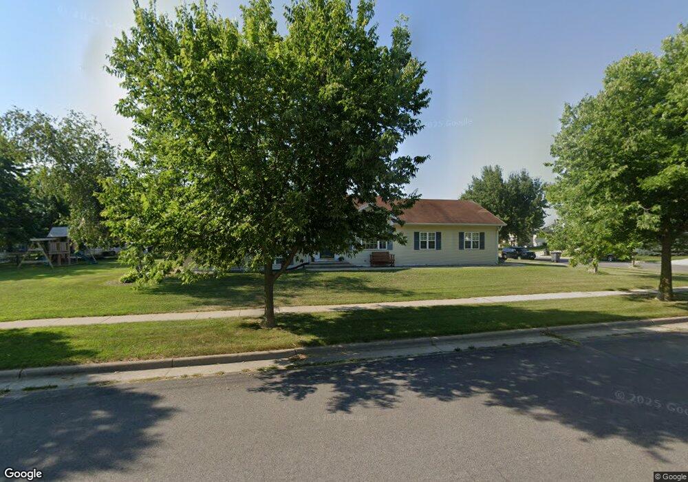 635 E Countryside Dr, Evansville, WI 53536 - photo 1