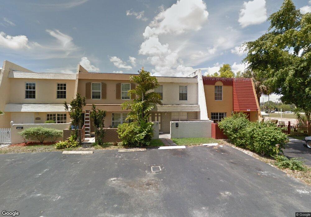 7510 NW 75th St, Tamarac, FL 33321 - photo 1