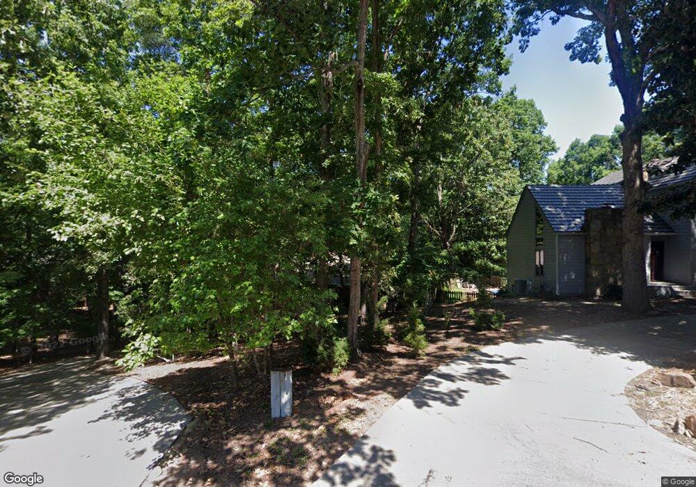 3409 Point View Cir, Gainesville, GA 30506 - photo 1