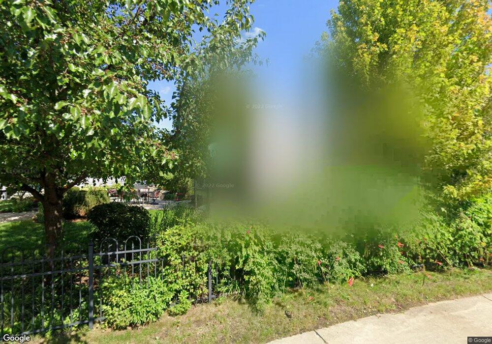 1675 Constitution Dr, Glenview, IL 60026 - photo 1