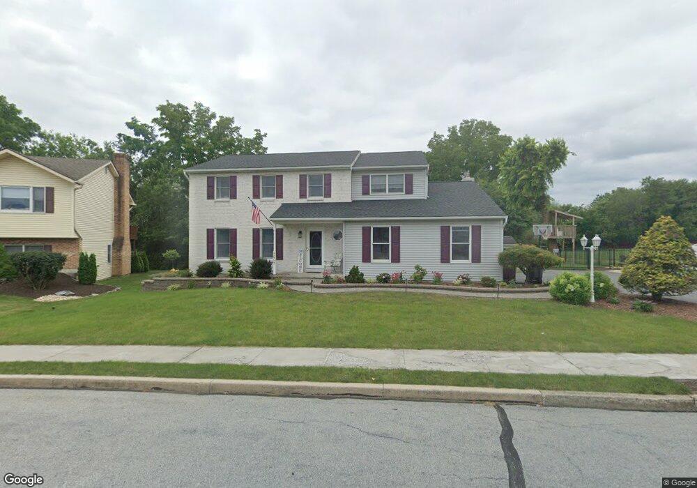 4607 Christina Dr, Whitehall, PA 18052 - photo 1