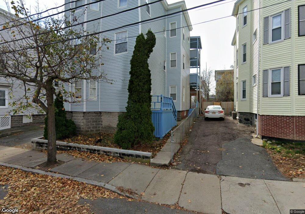 46 Derby St unit 2, Somerville, MA 02145 - photo 1