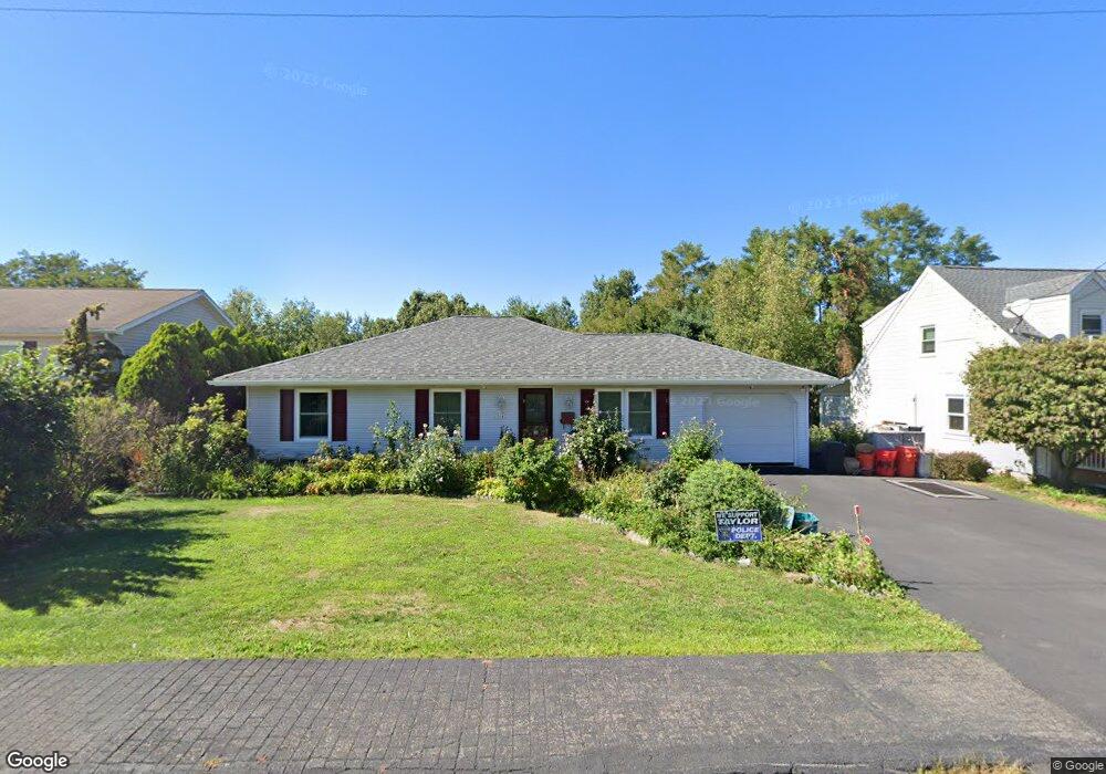 1014 Claire Dr, Taylor, PA 18517 - photo 1