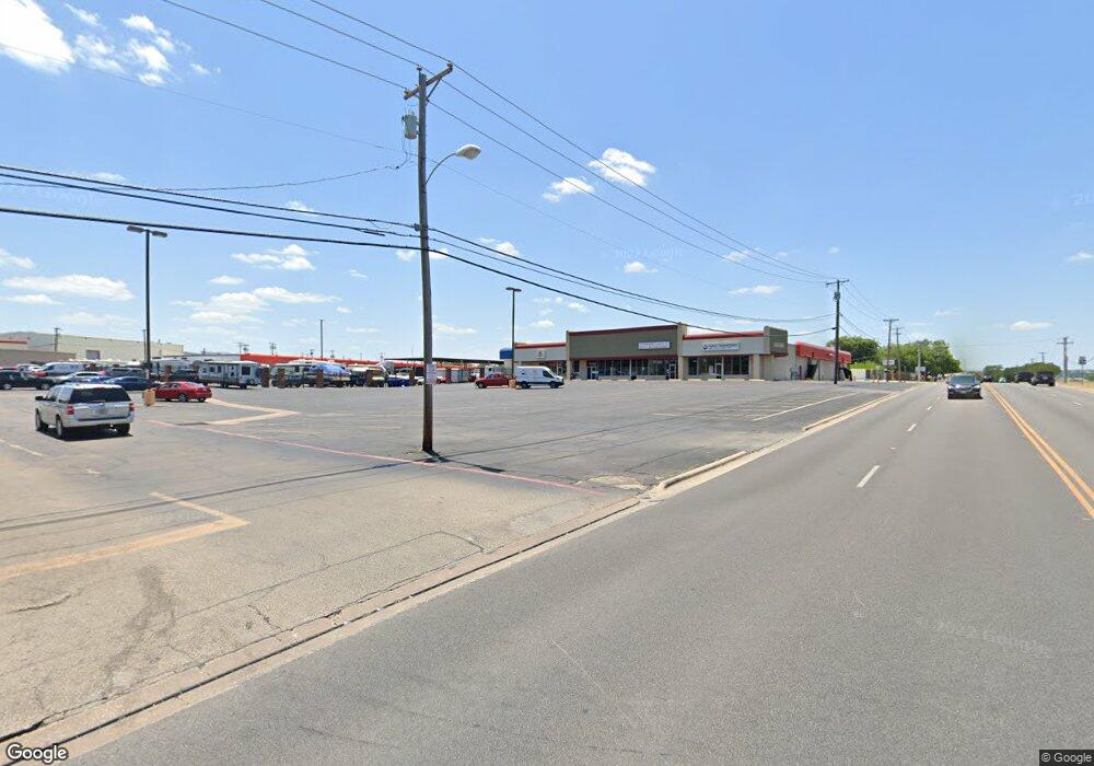 310 E E Avenue D, Copperas Cove, TX 76522 - photo 1