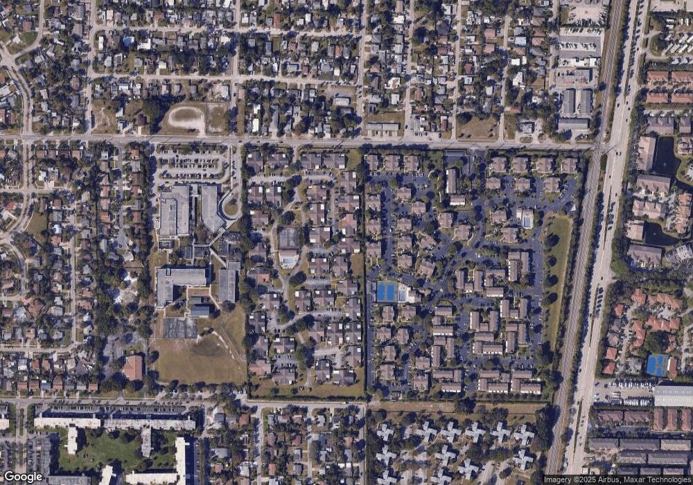 8090 Ambach Way unit B, Hypoluxo, FL 33462 - photo 1