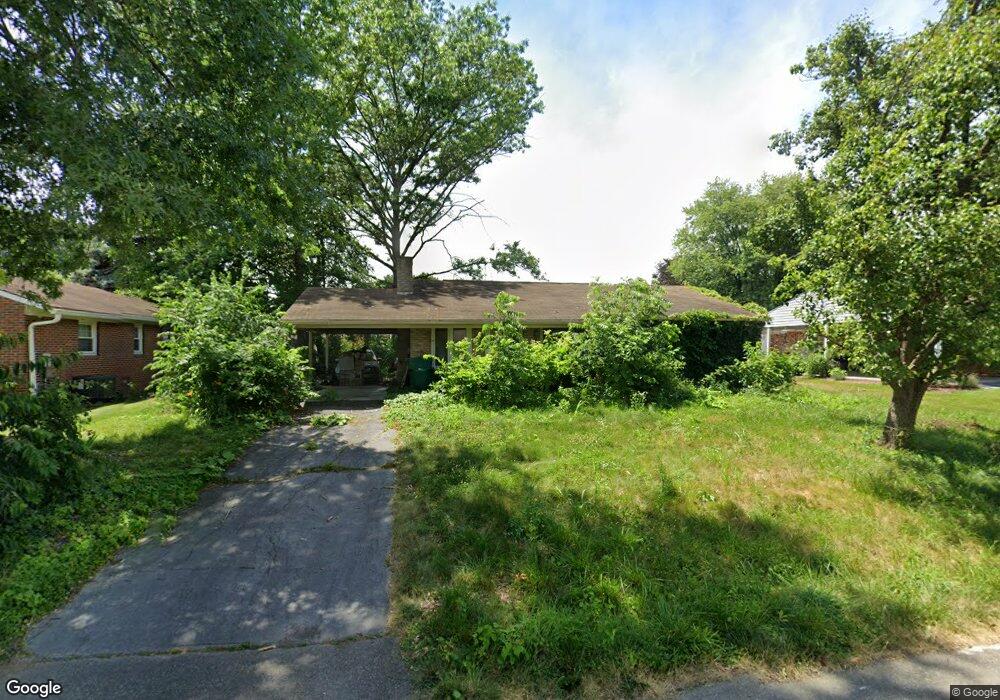 10906 Oak Forest Cir, Hagerstown, MD 21740 - photo 1