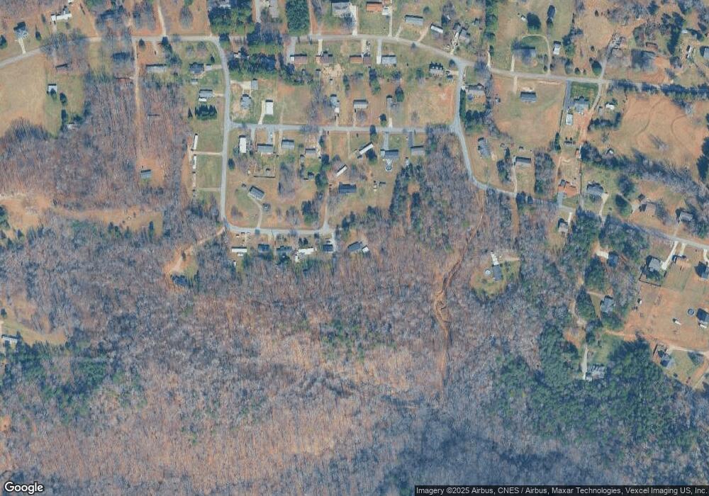 168 Trent Rd, Statesville, NC 28677 - photo 1