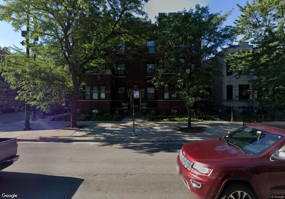 1203 W Addison St unit 1, Chicago, IL 60613 - photo 1