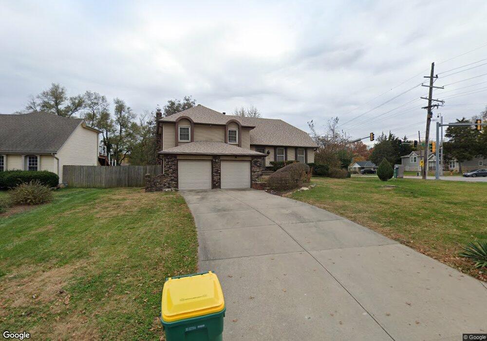 11015 W 49th Terrace, Shawnee, KS 66203 - photo 1