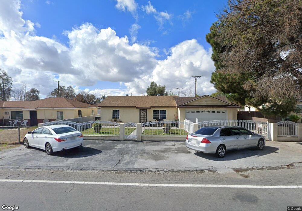 9956 Hemlock Ave, Fontana, CA 92335 - photo 1