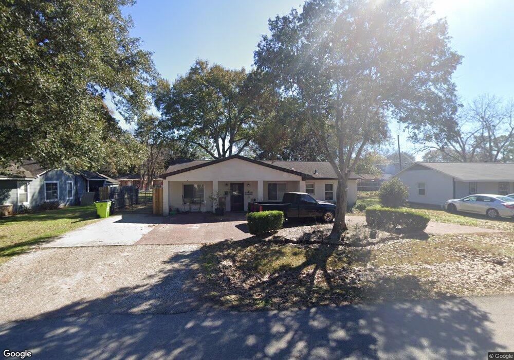 1721 Jones St, Rosenberg, TX 77471 - photo 1