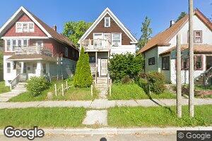 3265 N 8th St, Milwaukee, WI 53206