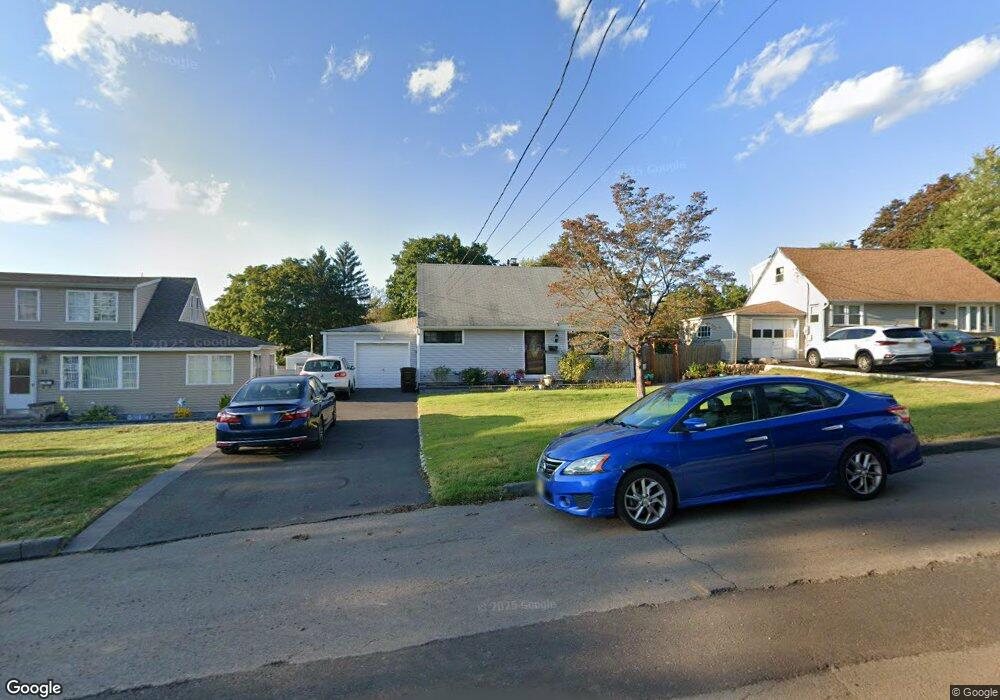 15 Pennington Rd, New Brunswick, NJ 08901 - photo 1