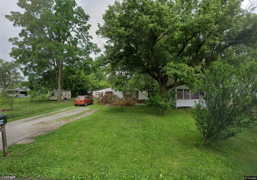 3905 Saint Charles St, Anderson, IN 46013 - photo 1