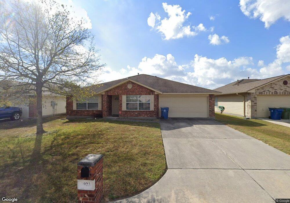 7923 Longshire Ln, Houston, TX 77040 - photo 1