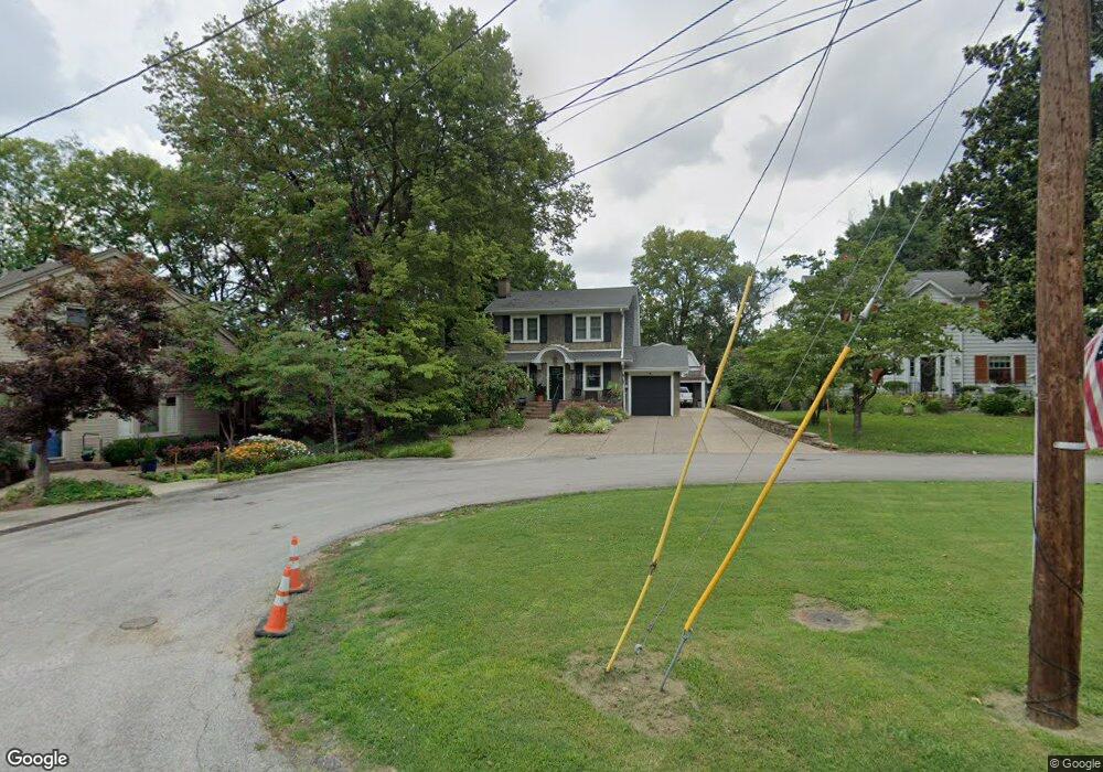 1221 Bates Ct, Louisville, KY 40204 - photo 1