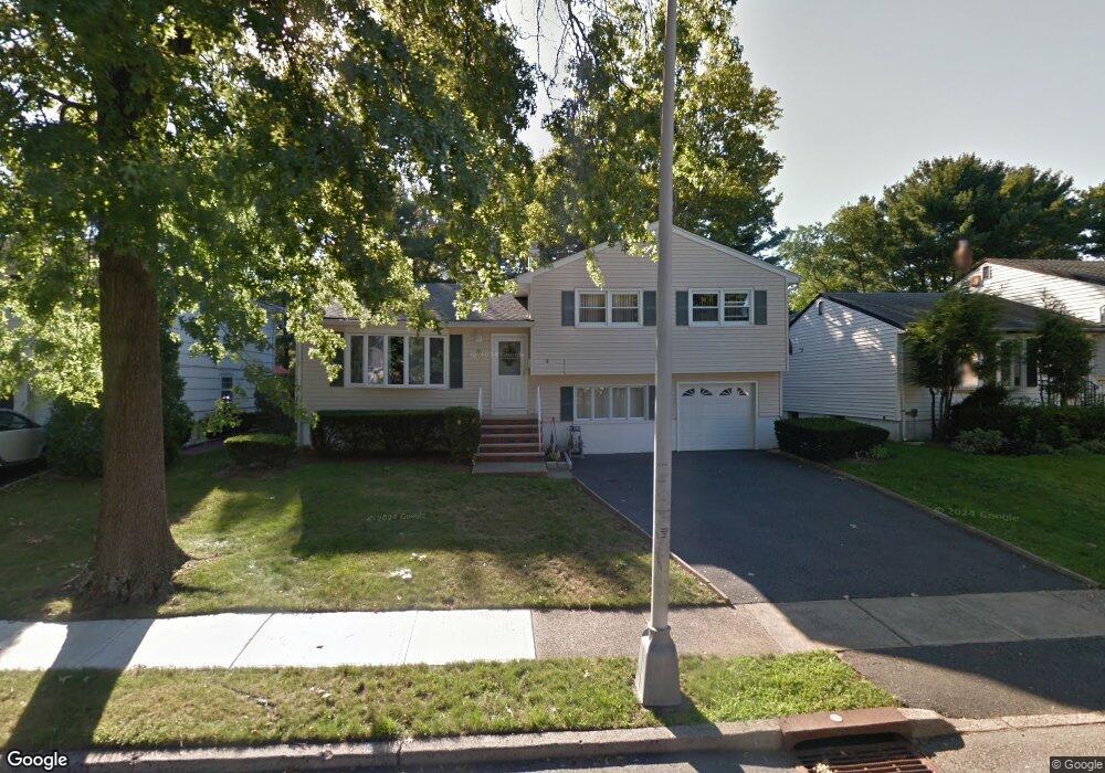 14 Skyview Rd, Bloomfield, NJ 07003 - photo 1