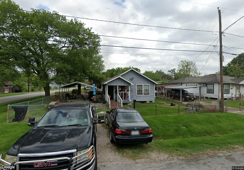 3301 Coal St, Houston, TX 77026 - photo 1