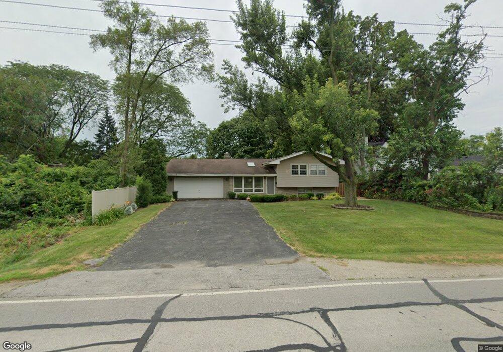 320 W Bauer Rd, Naperville, IL 60563 - photo 1