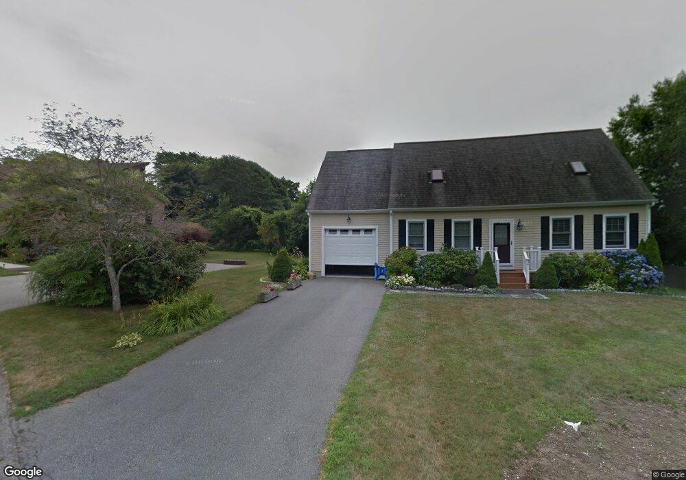 156 Wolcott Ave unit 1, Middletown, RI 02842 - photo 1