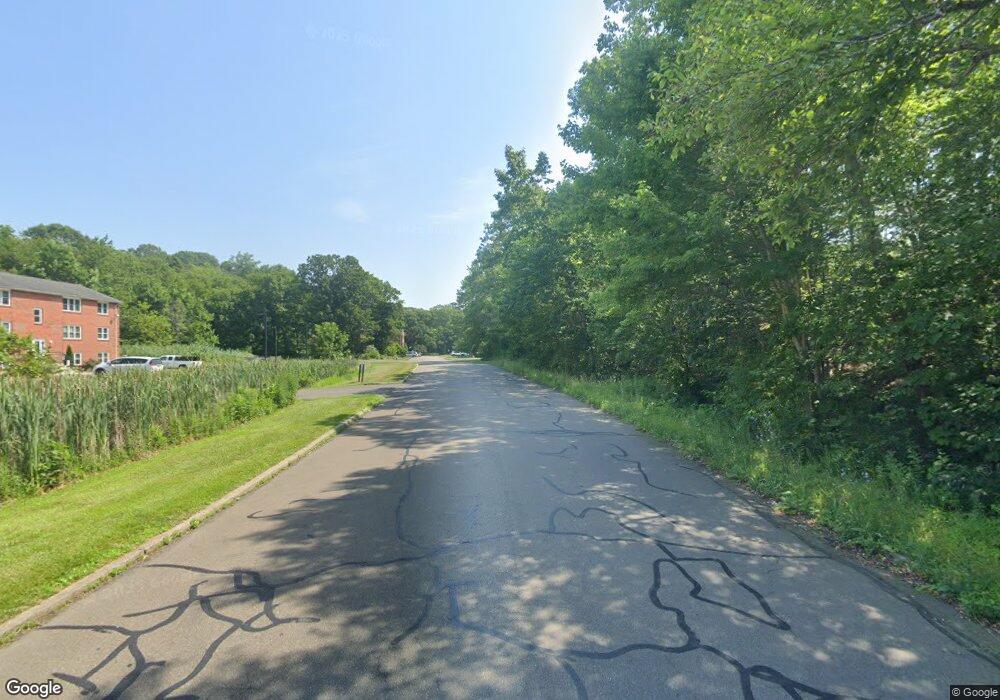 56 Briarwood Ln unit 56-A, Branford, CT 06405 - photo 1