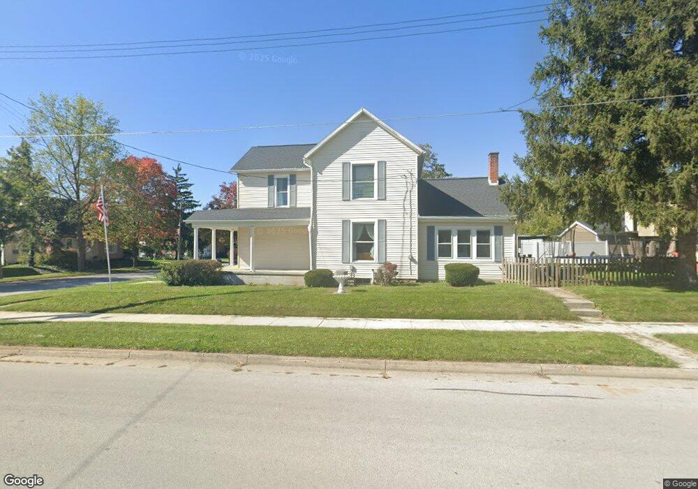 202 W Silver St, Wapakoneta, OH 45895 - photo 1
