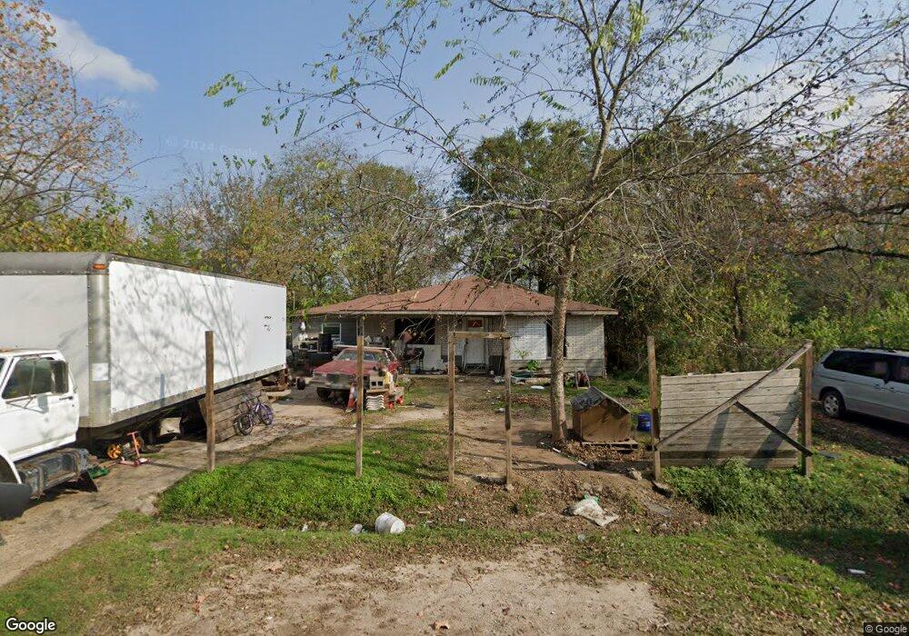 5818 Phillips St, Houston, TX 77091 - photo 1