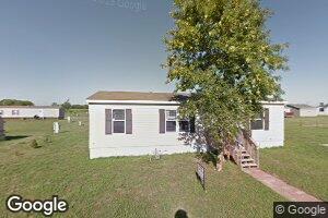 809 Missouri Dr, Lennox, SD 57039