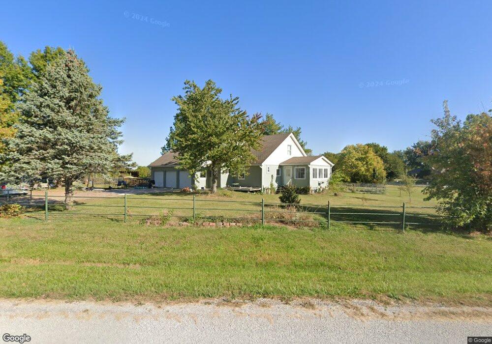 1706 Farview Rd, Raymore, MO 64083 - photo 1