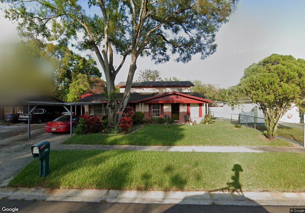 8526 Fish Lake Rd, Tampa, FL 33619 - photo 1