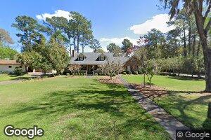 2 Bellview Ct, Savannah, GA 31406