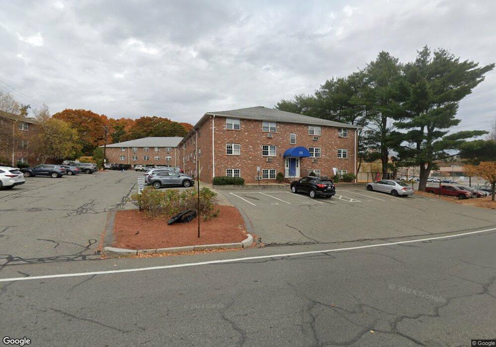 232 Low St unit 12, Newburyport, MA 01950 - photo 1