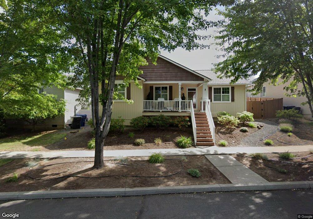 61077 Larkspur Loop, Bend, OR 97702 - photo 1