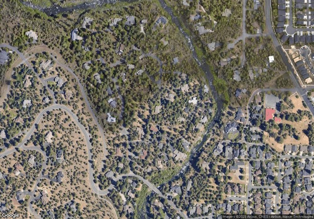 750 NW Broken Arrow Rd, Bend, OR 97701 - photo 1