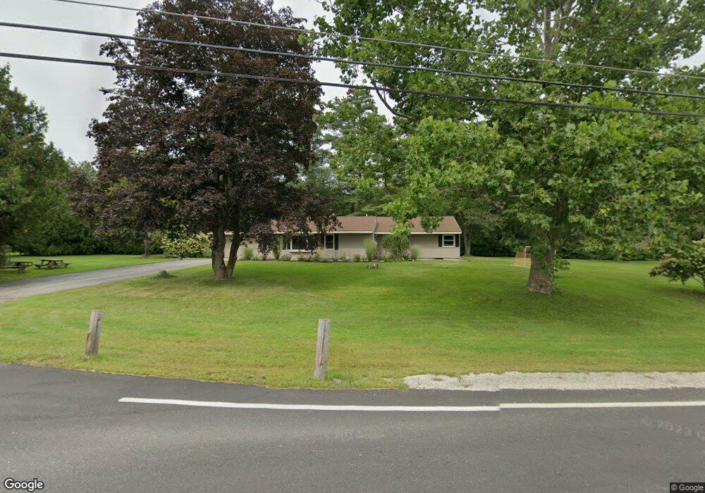 302 Buck St, Pembroke, NH 03275 - photo 1