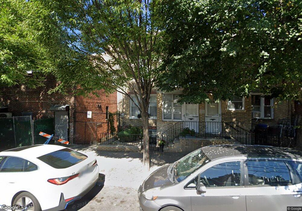 3186 46th St, Astoria, NY 11103 - photo 1