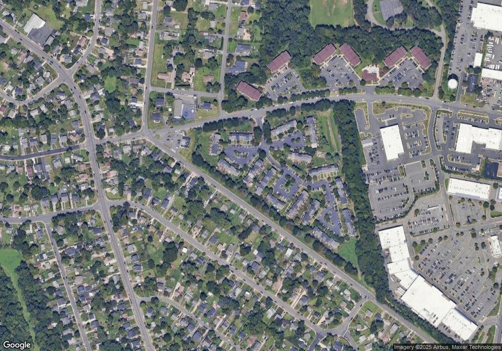 8611 Walcott Ct, Manassas, VA 20111 - photo 1