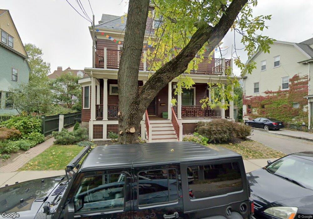 81 Thorndike St unit 1, Brookline, MA 02446 - photo 1