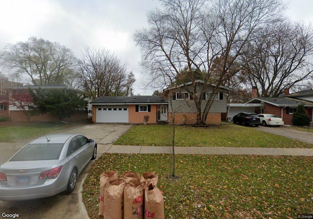 207 S Wilke Rd unit B, Arlington Heights, IL 60005 - photo 1