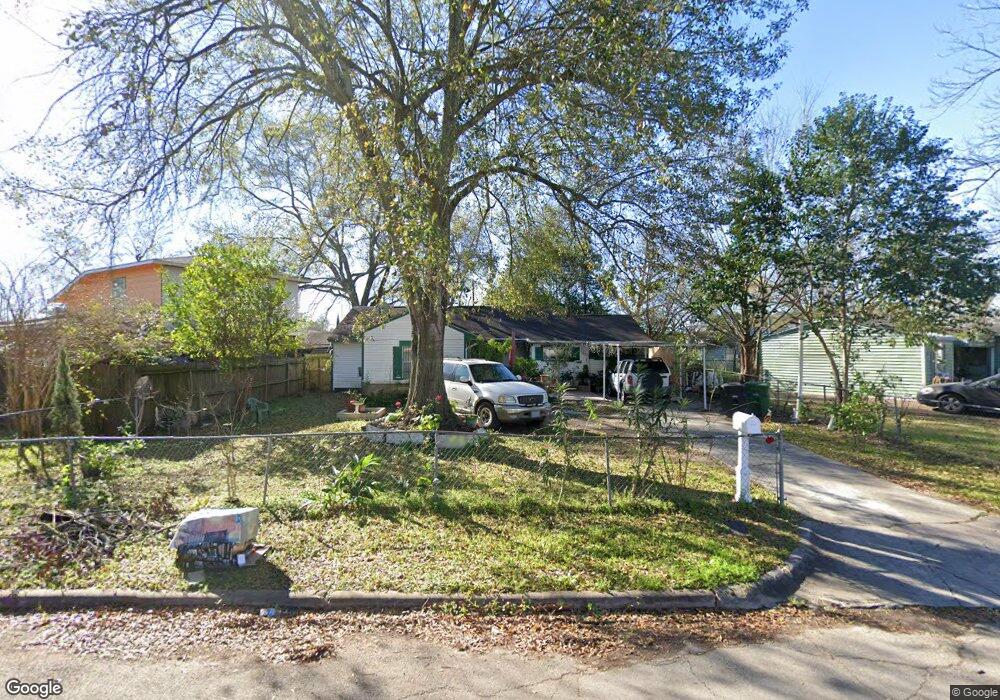 7316 Oak Hill Dr, Houston, TX 77087 - photo 1