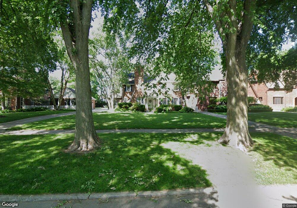 1239 Whittier Rd, Grosse Pointe Park, MI 48230 - photo 1