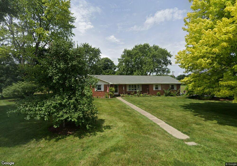 106 N Sherman St, Sheridan, IN 46069 - photo 1